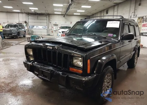 1998 Jeep Cherokee Limited z USA, uszkodzony, nr VIN 1J4FT78SXWL241811